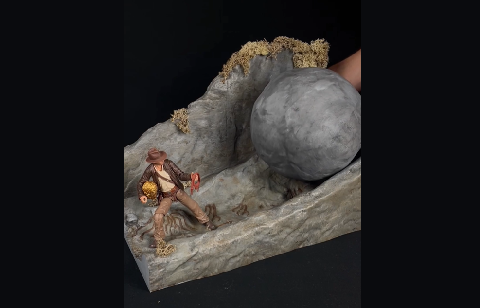 Indianna Boulder
