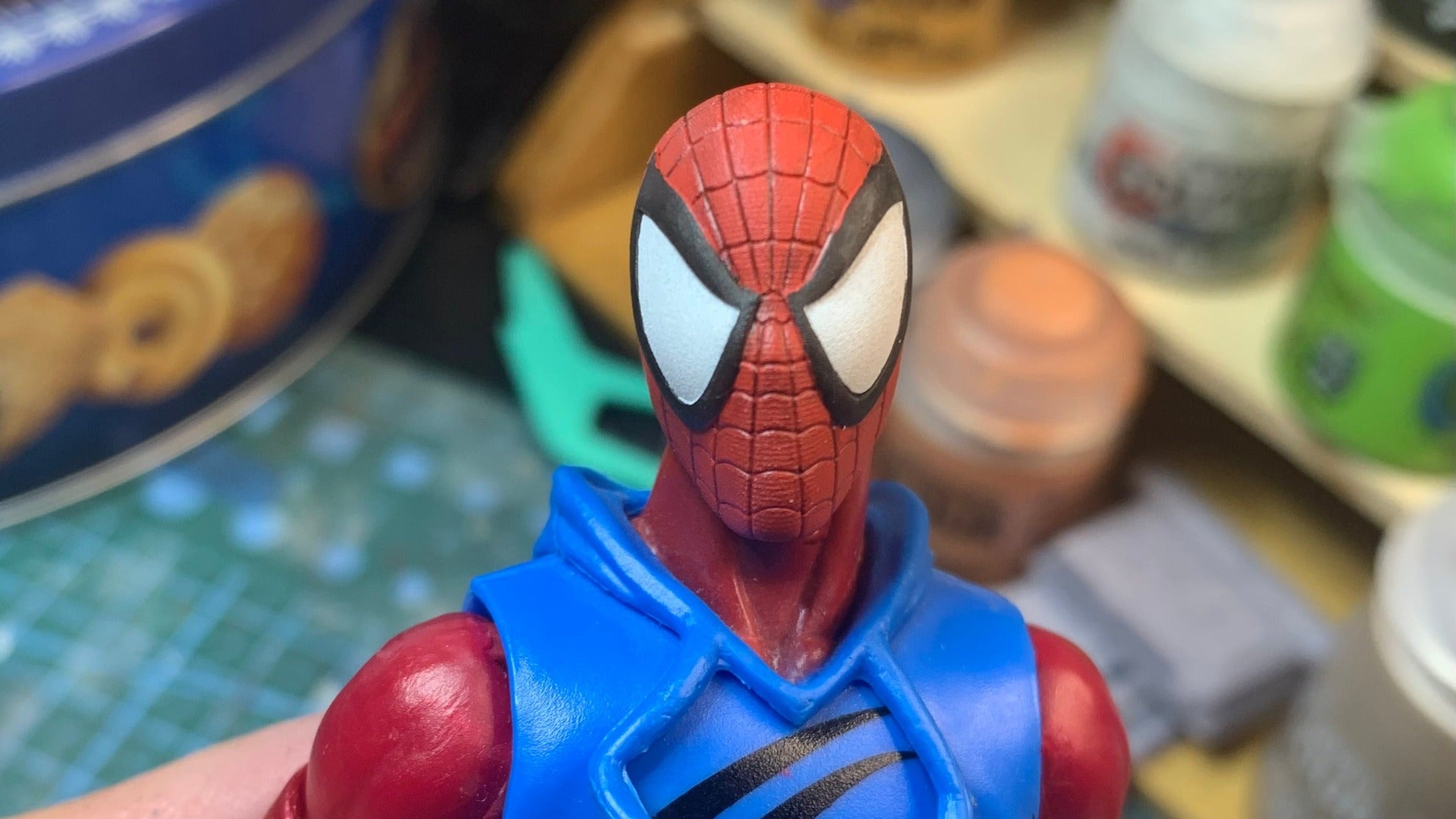 Spiderpunk Unmasked – Syndicate Customs